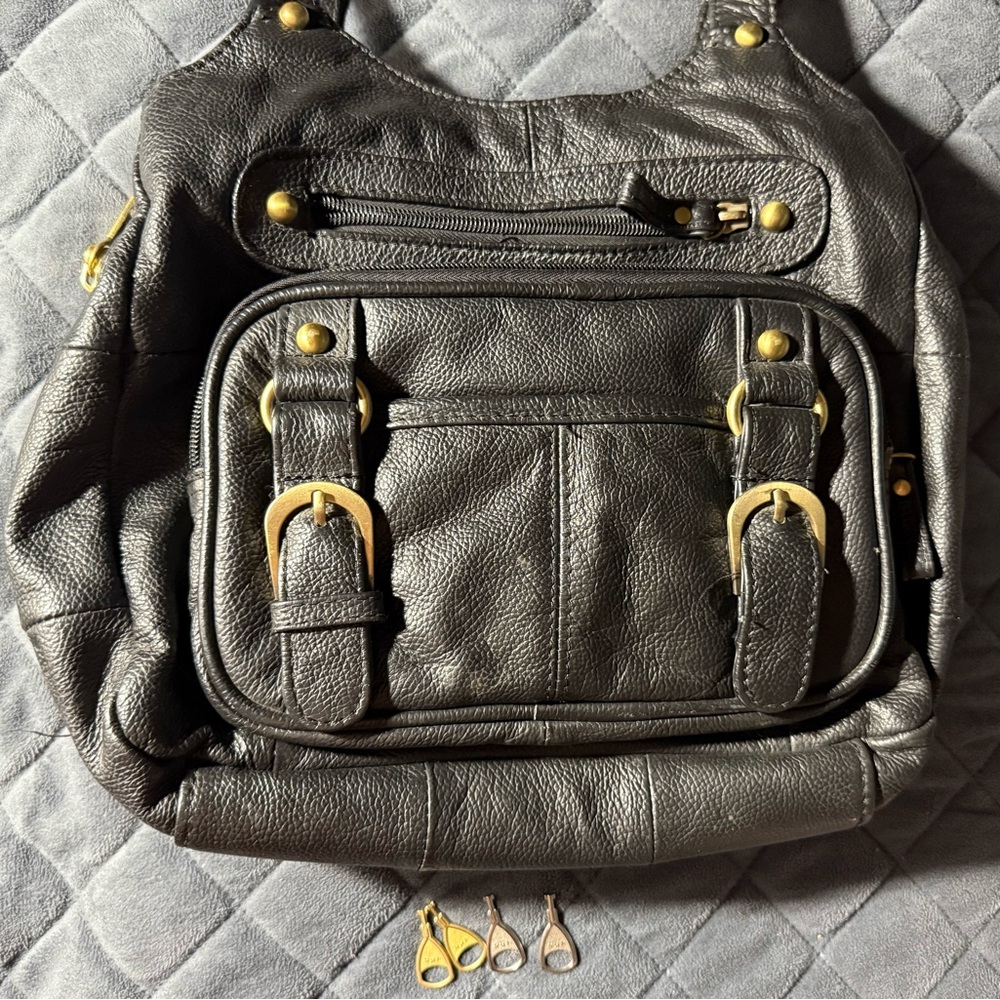 Roma Leather Locking Concealment Purse - CCW
Concealed Carry Gun Shoulder Bag